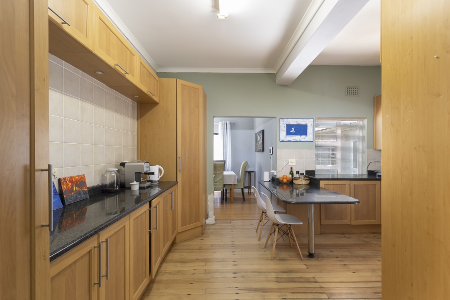 5 Bedroom Property for Sale in Strand North Western Cape